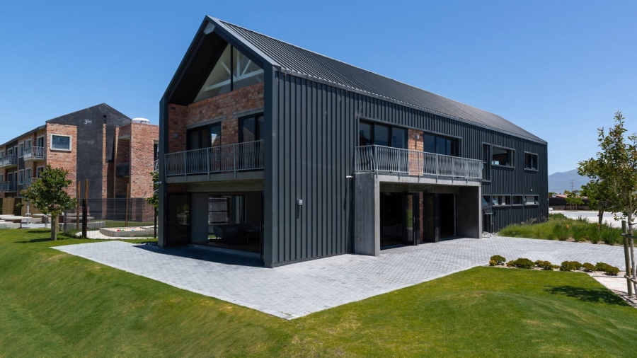 2 Bedroom Property for Sale in Ottery Western Cape